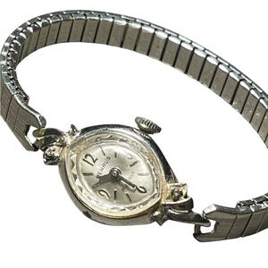 Vintage Benrus Silver Tone Women’s Watch Bracelet cocktail elegant fairy